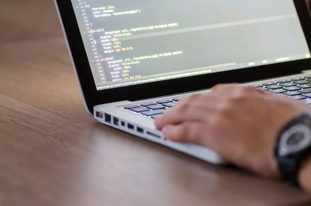 Tout savoir sur le web scraping en 2025