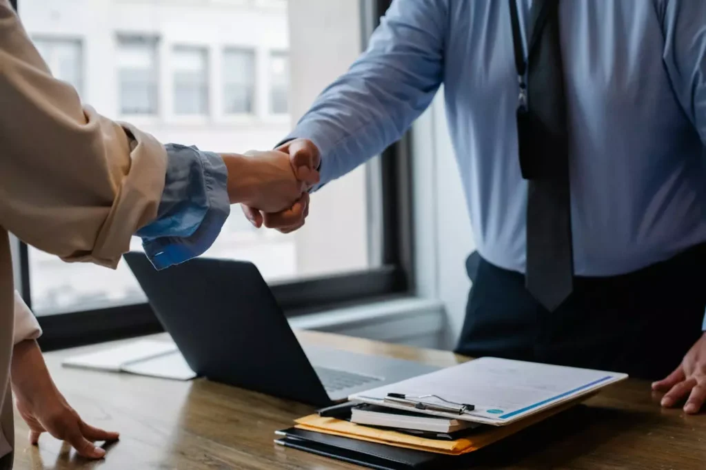 Création d’entreprise à l’étranger : guide complet 2025